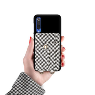 ETUI SMOOTH Z ŁAŃCUSZKIEM BLINK 93 NA TELEFON  XIAOMI MI9 SE CZARNY
