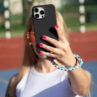 Matowe Etui Na Telefon MOTOROLA MOTO G14 z zawieszką QUICK 252