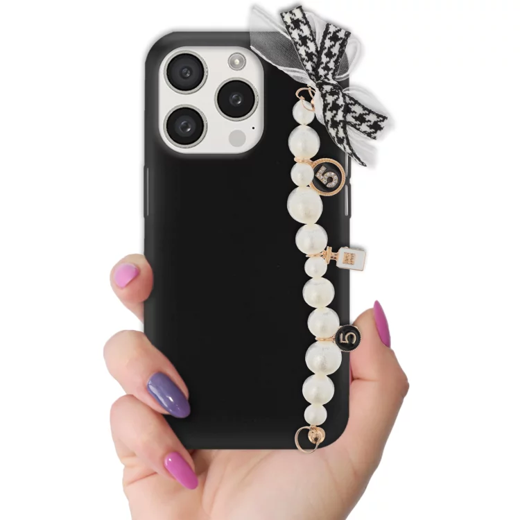 ETUI SMOOTH Z ŁAŃCUSZKIEM NA TELEFON APPLE IPHONE 15 PRO CZARNY
